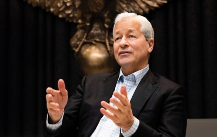 JPMorgan bogato nagradio Dimona kako bi ga zadržao na poziciji CEO-a