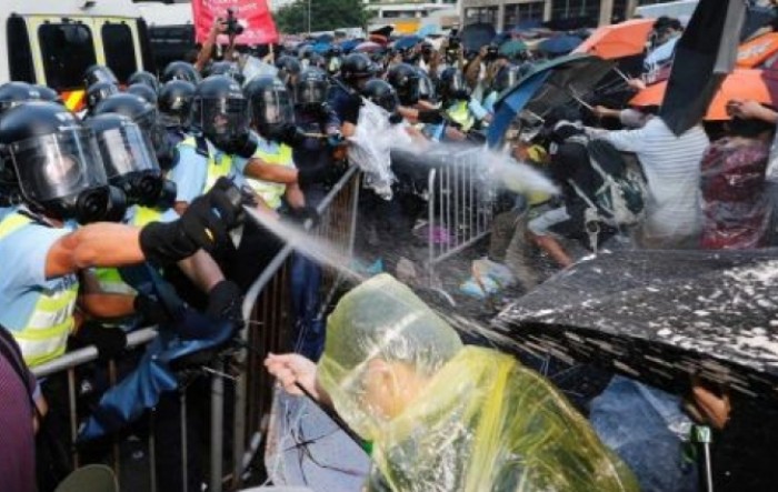 Hong Kong: S ublažavanjem mjera stigla i najava nastavka prosvjeda