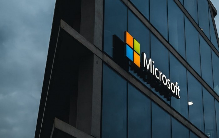 Microsoft pregovara o ulaganju više milijardi dolara u OpenAI