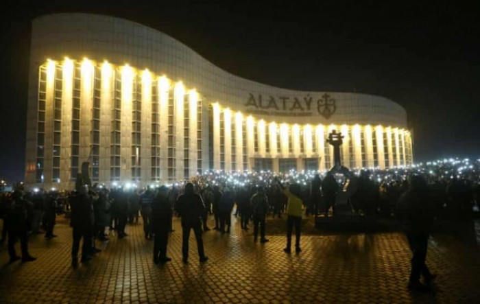Kazahstanski predsjednik tvrdi da je ustavni poredak uglavnom obnovljen