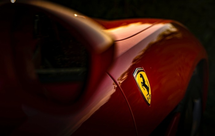 Ferrari povećao dobit, poboljšao prognoze