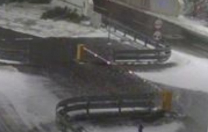 Autocesta A1 zatvorena za sav promet zbog mećave i olujnog vjetra