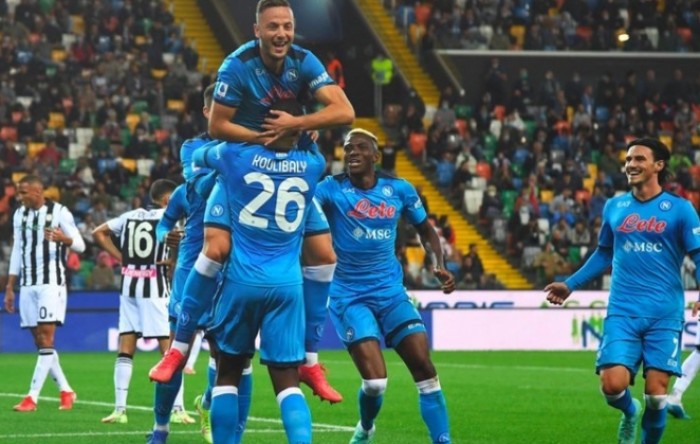 Napoli na vrhu Serie A