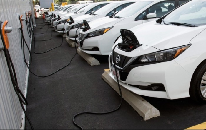 Carbon Tracker: Prijelaz Kine na električna vozila okončat će doba nafte