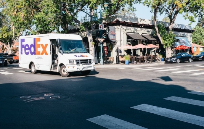 Slabija potražnja negativno utjecala na FedEx