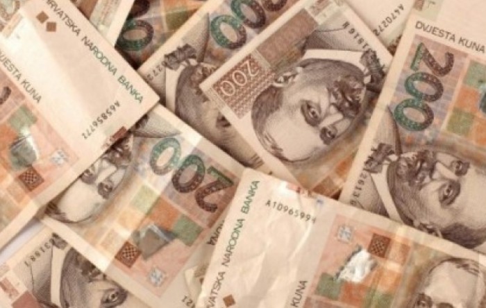Dugo Selo: Bacao novac iz džepova u bijegu od policije