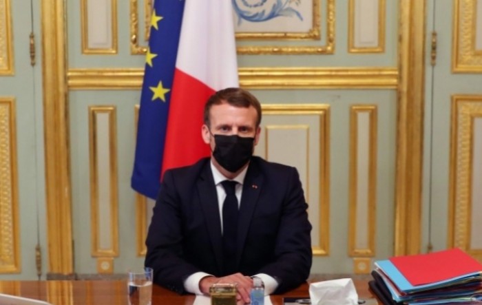 Macron najavio da će Francuska dati dvostruko više cjepiva siromašnim zemljama