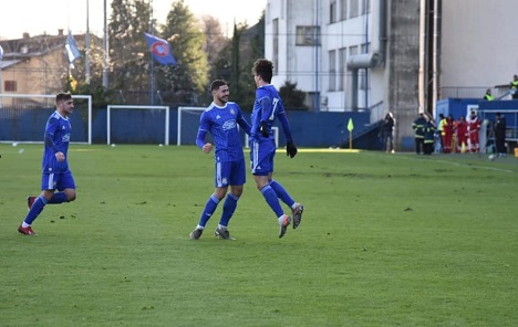 Dinamovi juniori izborili proljeće u Ligi prvaka