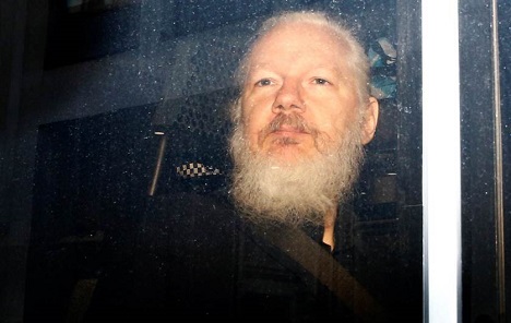 Švedski tužitelj traži Assangeovo uhićenje