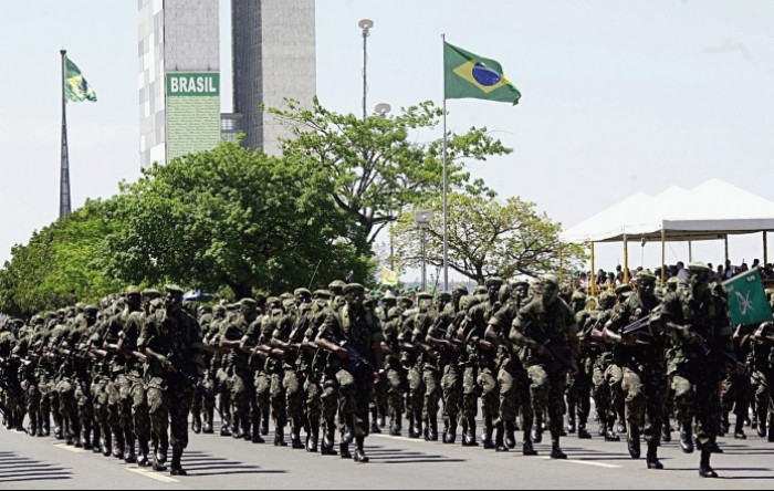 Brazilska vojska kupuje Viagru i penilne proteze