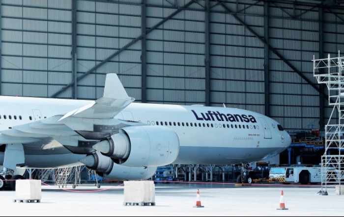 Lufthansa i Qantas obustavljaju letove kroz iranski zračni prostor