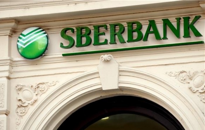 Sberbank se oglasio nakon odluke HNB-a: Situacija je neugodna, klijenti masovno povlače novac