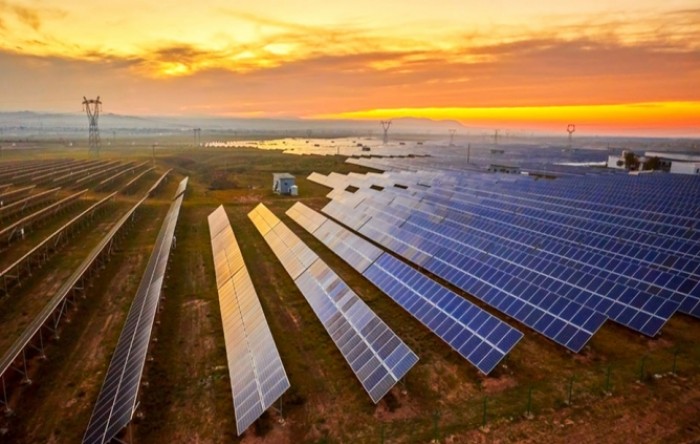 Gradi se velika solarna elektrana kod Udbine