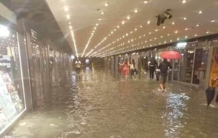 Snažno nevrijeme potopilo centar Zagreba (VIDEO)