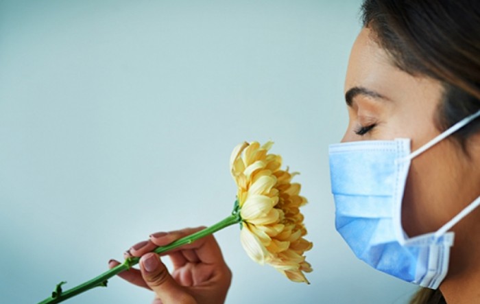 Evo kako vratiti osjet mirisa izgubljen zbog koronavirusa