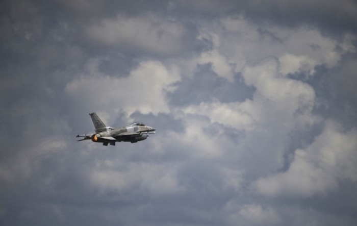 Rusi upozorili NATO oko slanja borbenih aviona Ukrajini