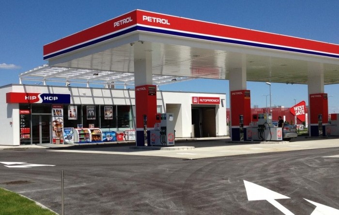 Petrol očekuje nižu dobit ove godine zbog regulacije cijena