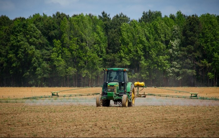 Poljoprivrednici: Setva u Srbiji do sada najskuplja, subvencije kasne