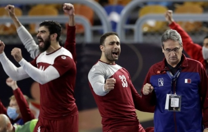 Katar pobijedio Argentinu, Hrvatska prolazi ako dobije Dansku