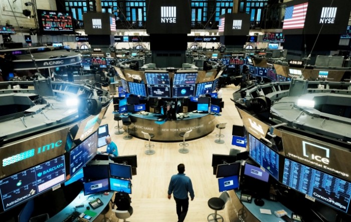 Wall Street pao, ulagači nesigurni
