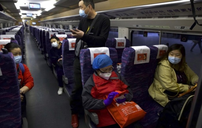 Prvog dana nakon ukidanja karantene, iz Wuhana izašlo 276 vlakova prema svim dijelovima Kine