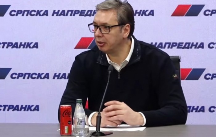 Vučić proglasio pobjedu s 10:0 na lokalnim izborima koje su obilježili nasilje i neredi