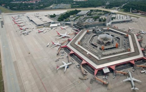 Ponovno obustavljeni radovi na berlinskoj zračnoj luci