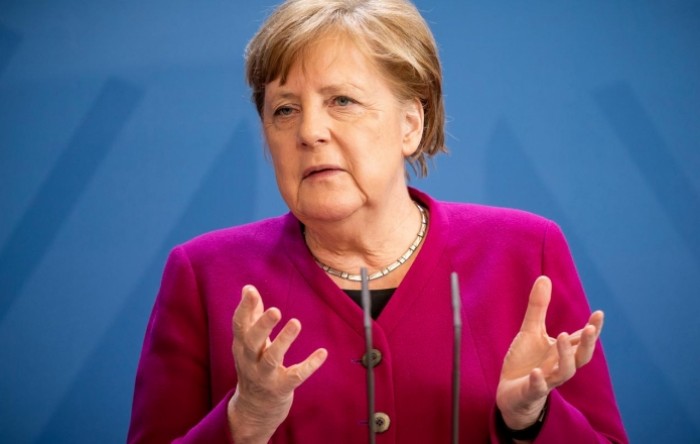 Merkel apelira na Europljane da se drže mjera protiv pandemije