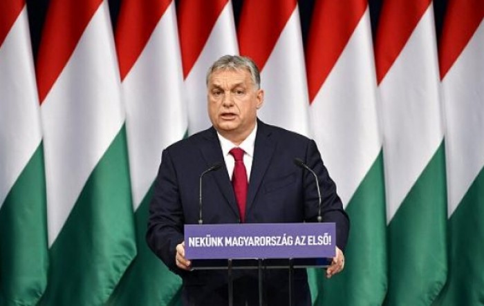 Orban dobiva faraonske ovlasti u borbi protiv koronavirusa