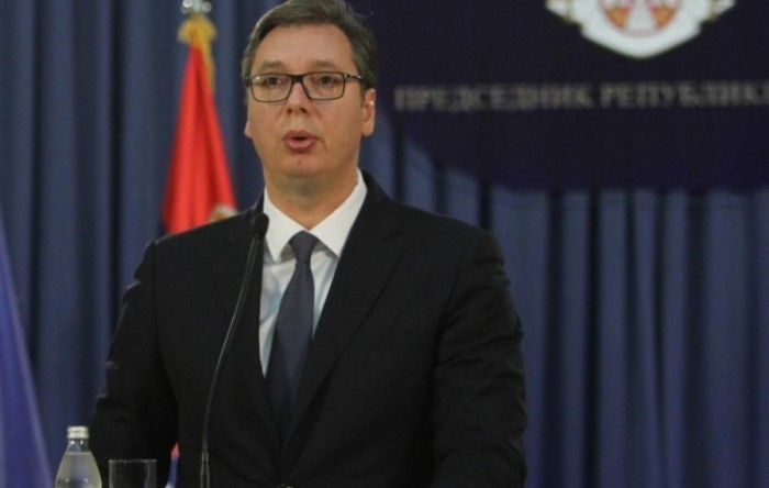 Vučić najavio skraćivanje policijskog časa