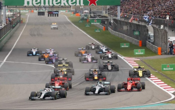 Ecclestone: Ako se ponovo žale, Mercedes će izgledati kao loš gubitnik