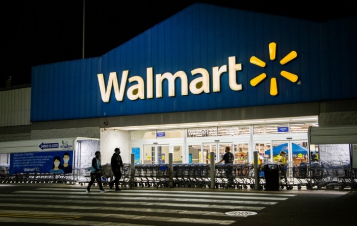 Walmart pozitivan, Target, baš i ne