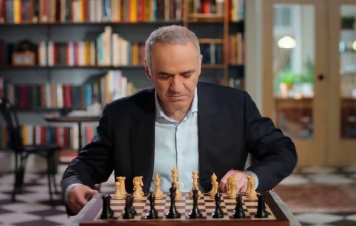 Kasparov: Umjetna inteligencija preuzet će većinu poslova