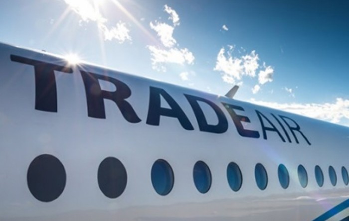 Avion Trade Aira udario u jastreba nakon polijetanja iz Ljubljane za Madeiru