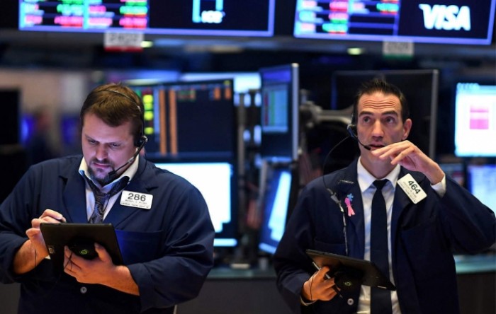 Wall Street oštro pao četvrti dan zaredom