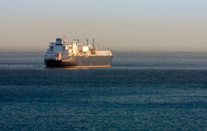 Iran počeo naplaćivati prolaz kroz Hormuški tjesnac