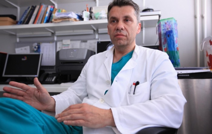 Preminuo kirurg Renato Janušić