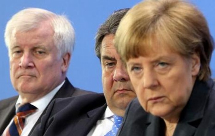Merkel: Tek smo na početku pandemije
