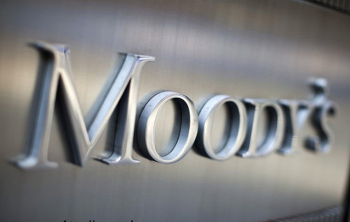 Moodys srezao rejting manjih američkih banaka