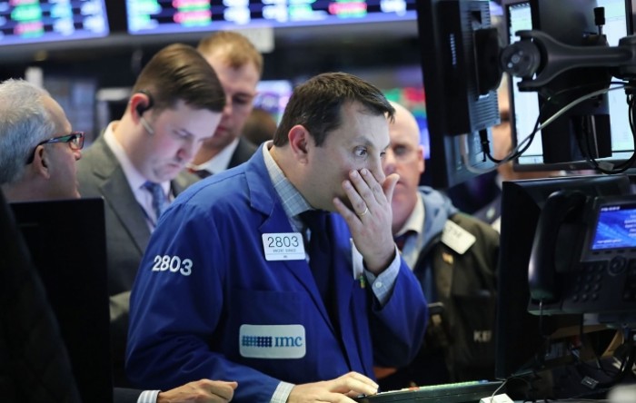 Wall Street: Indeksi pali, prinosi na obveznice na 16-godišnjem maksimumu
