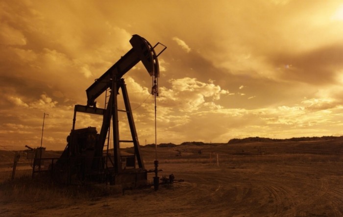 Cijene nafte pale ispod 72 dolara
