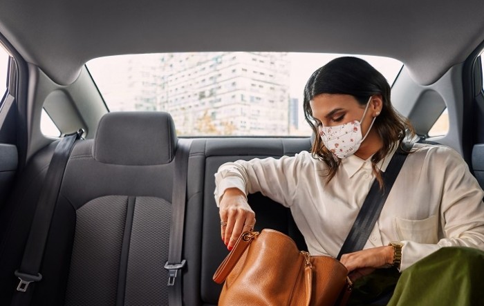 Uber u suradnji s Unileverom osigurao dezinfekcijske pakete vozačima u Hrvatskoj