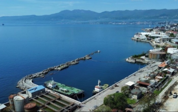 LNG punionica za kamione i brodove gradit će se u Petrolejskoj luci na Mlaki