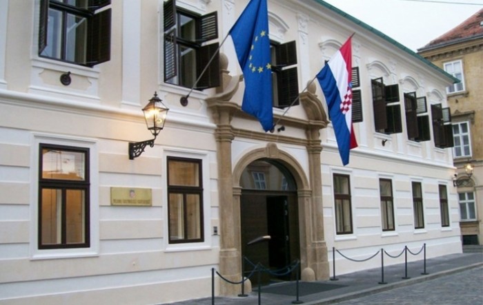 Vlada odgovorila Milanoviću u vezi Stožera