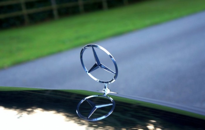 Mercedes povlači 100.000 dizelaša