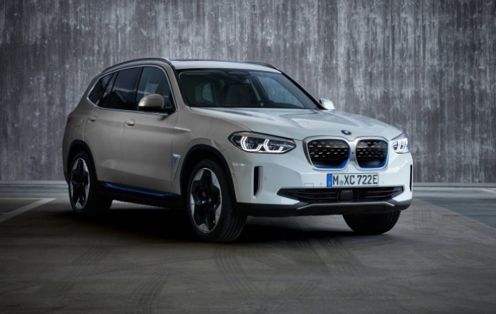 BMW planira udvostručiti prodaju potpuno električnih vozila u 2021.