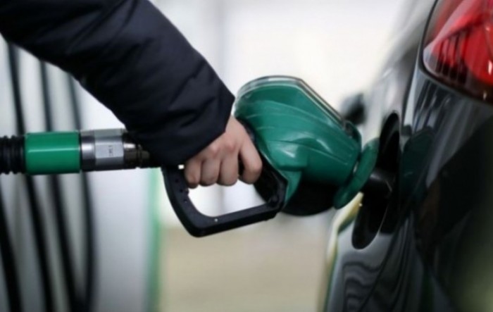 I u Srbiji ograničene cene dizela i benzina
