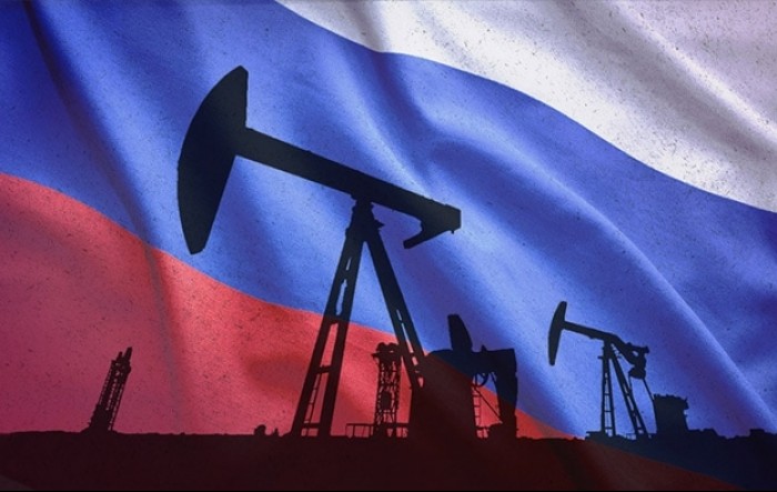Ruski proračunski suficit se topi kako prihodi od energije padaju