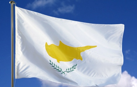 Rusija spremna pomoći Cipru; EU ne razmatra opciju otpisa ciparskog duga