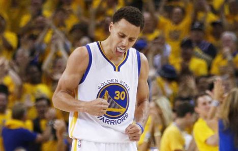 Curryjeva 42 poena za pobjedu Golden Statea u Miamiju